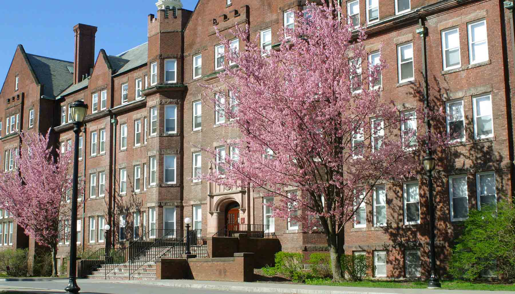 A photo of the exterior of Strong House facing the front entrance