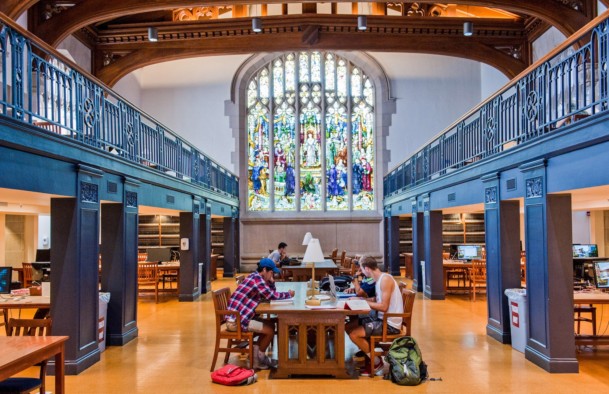 Students studying at desks in the Thompson Memorial Library