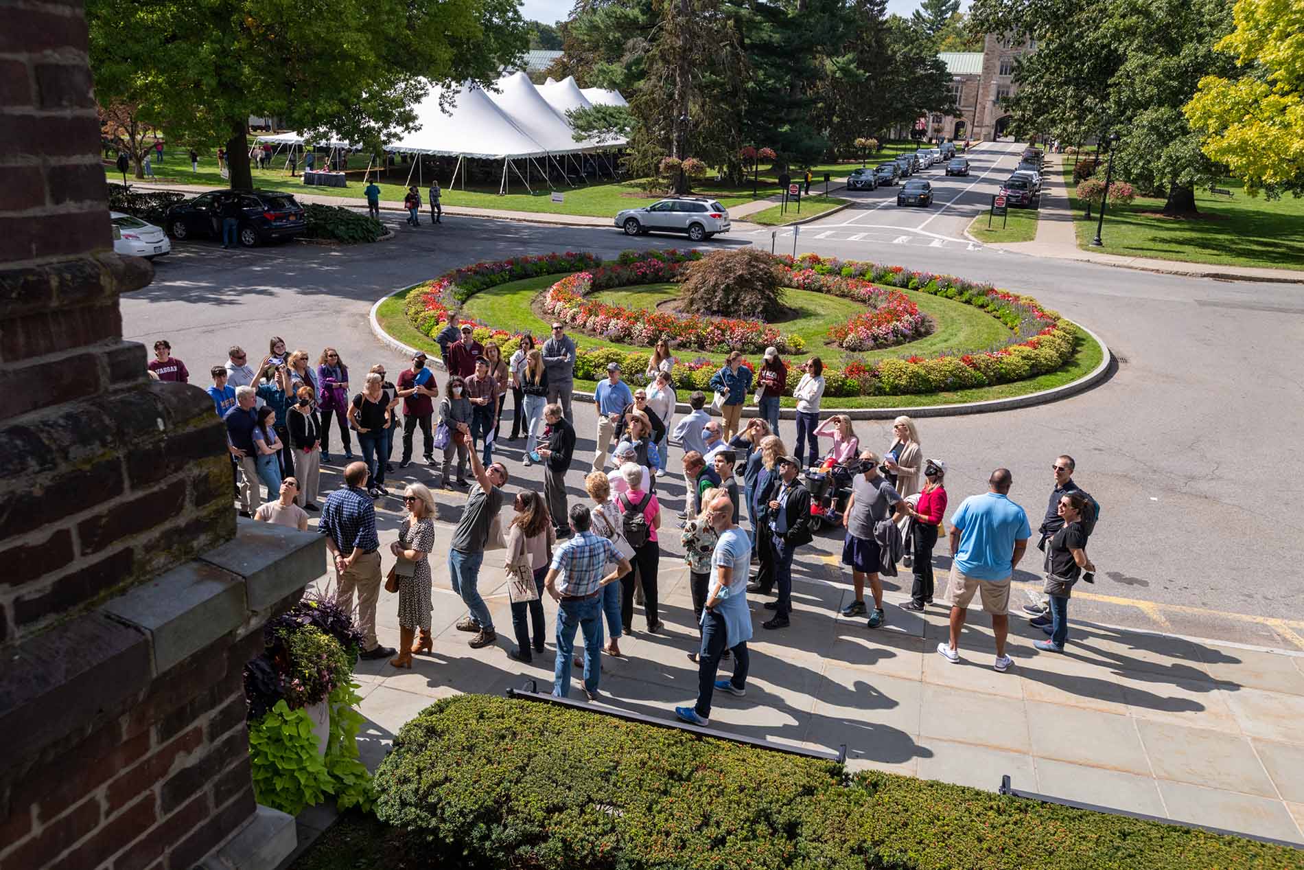 Families taking a tour of the Vassar campus.