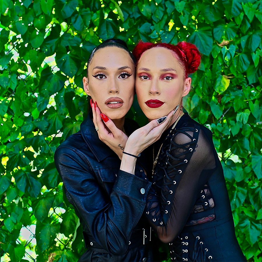 A photo of two women by Ruben Natal-San Miguel