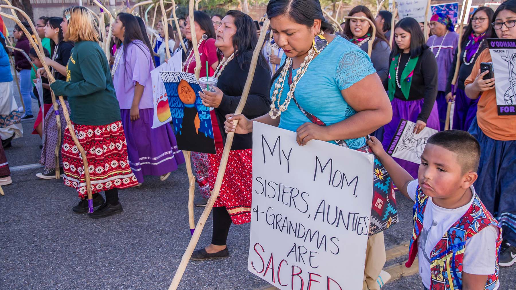 Tohono Indian Women led the Tucson 2019 Women’s March with a show of strength, resilience and power.