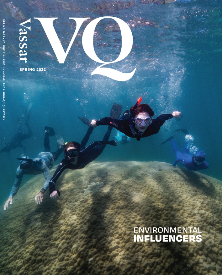 VQ - Spring 2022 Cover - Snorkeling free divers underwater 