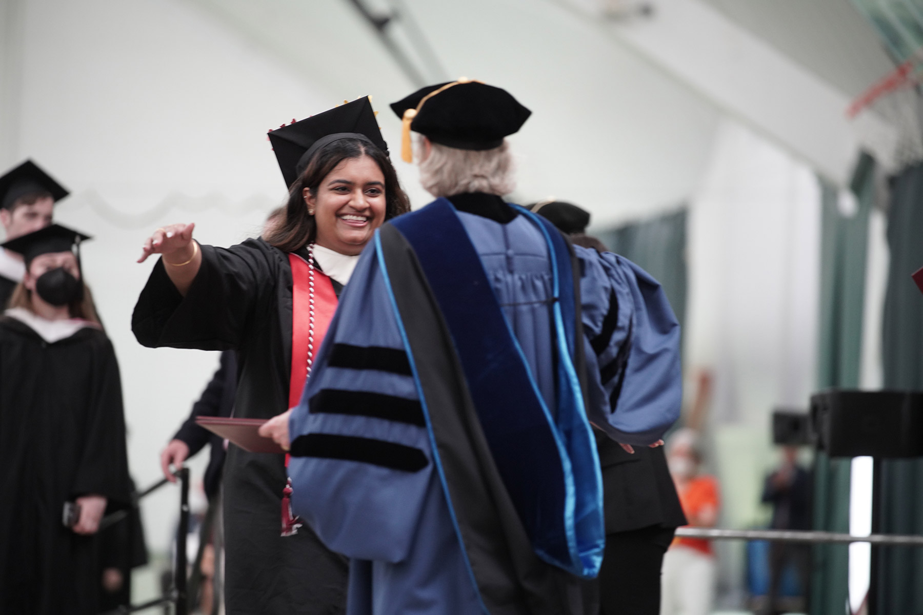 President Bradley greets a member of Vassar’s veteran cohort.