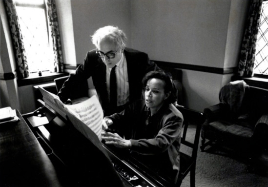 Richard Wilson and Blanca Uribe at a piano