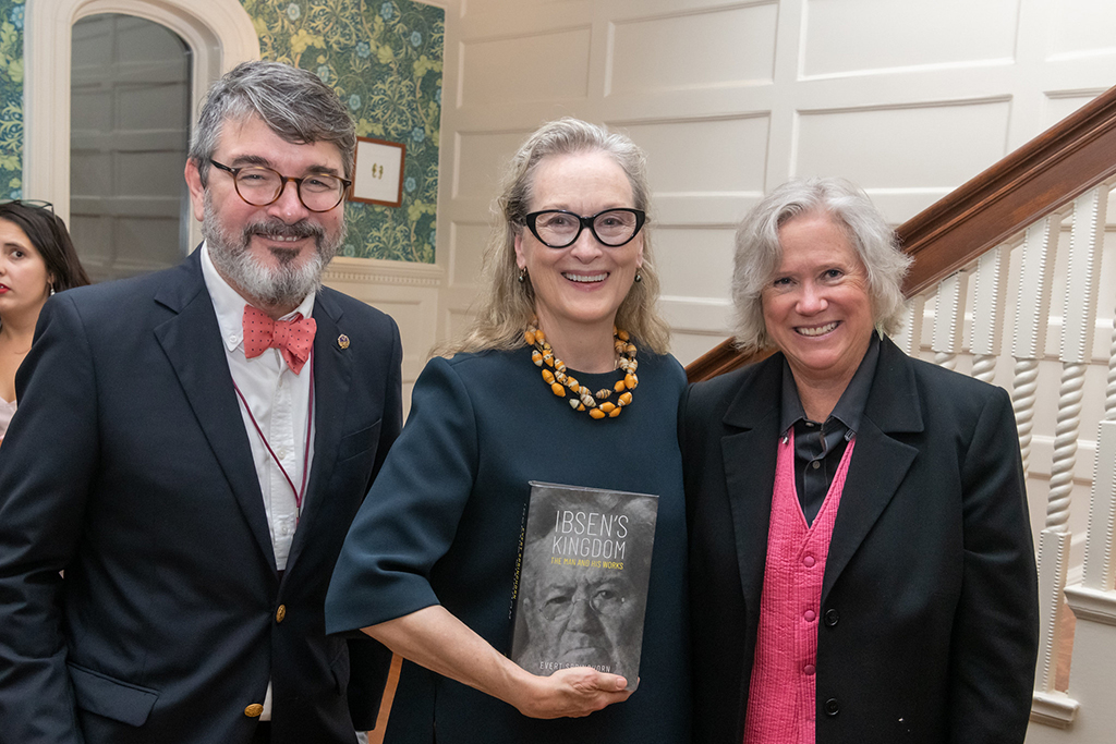 Professor of Drama Chris Grabowski, Meryl Streep, and Professor of Drama Emerita Gabrielle Cody