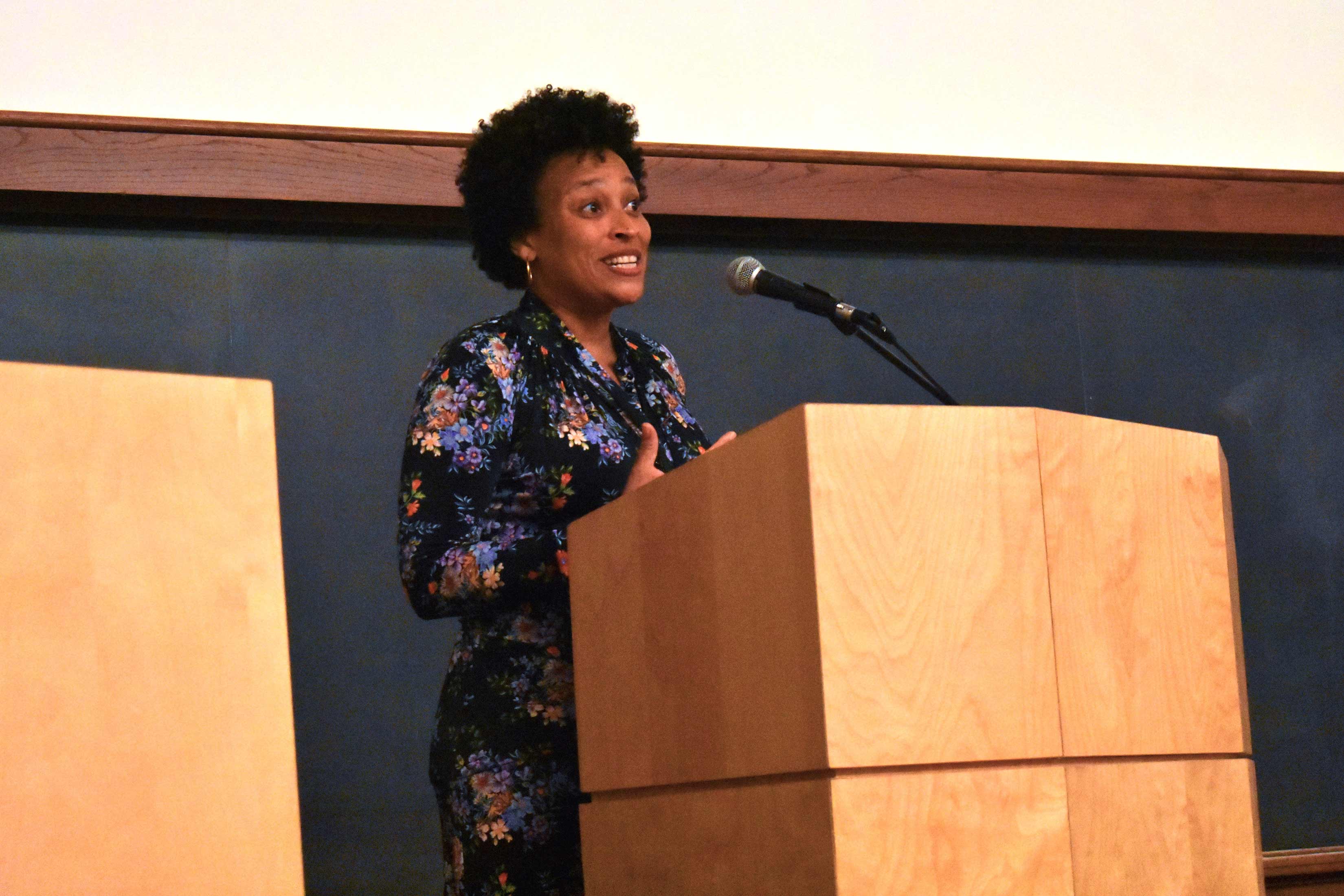 Filmmaker Diane Robinson ’91 speaks to an audience in Taylor Hall.