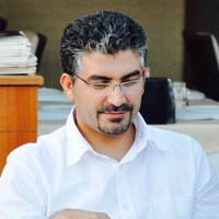 ilhan-kaya-headshot.jpg