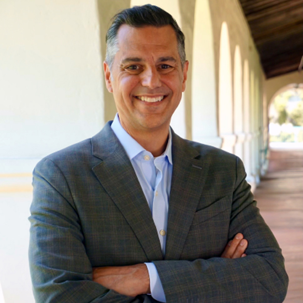 Photo portrait of Greg Daddis.