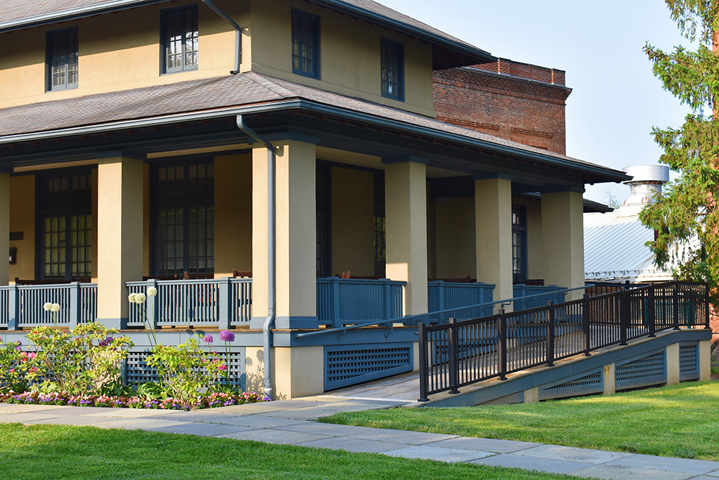Detail of the wide porch and ramp.