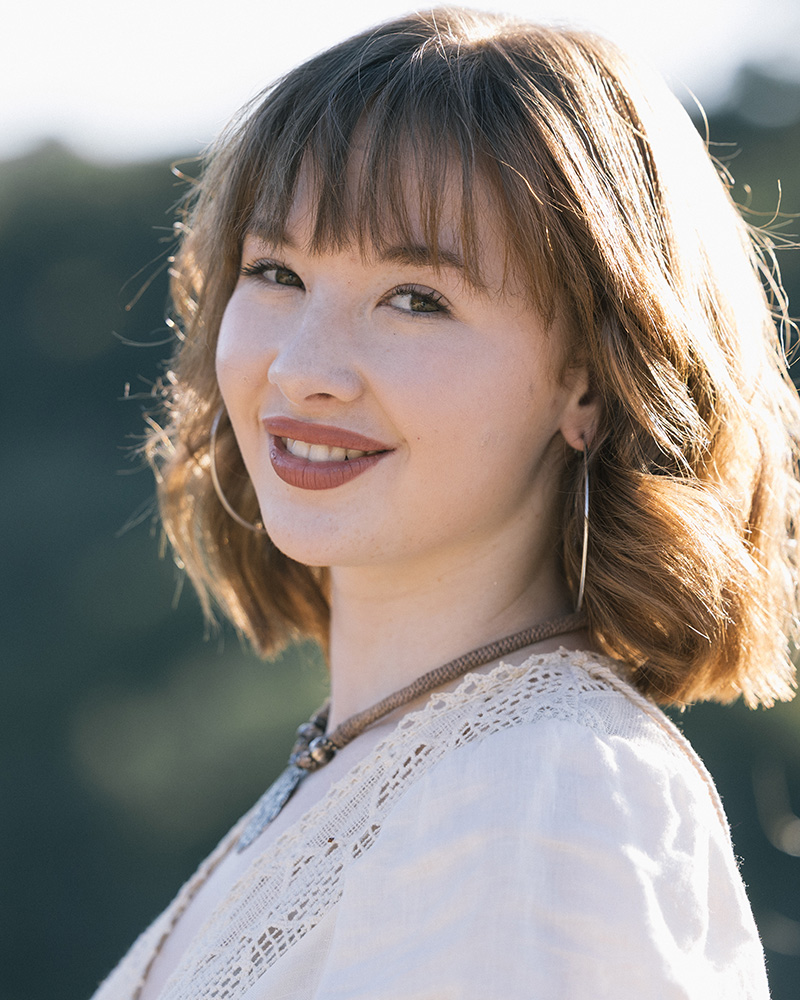 Portrait of Daphne Huffman.