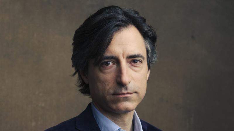 Headshot of Noah Baumbach.