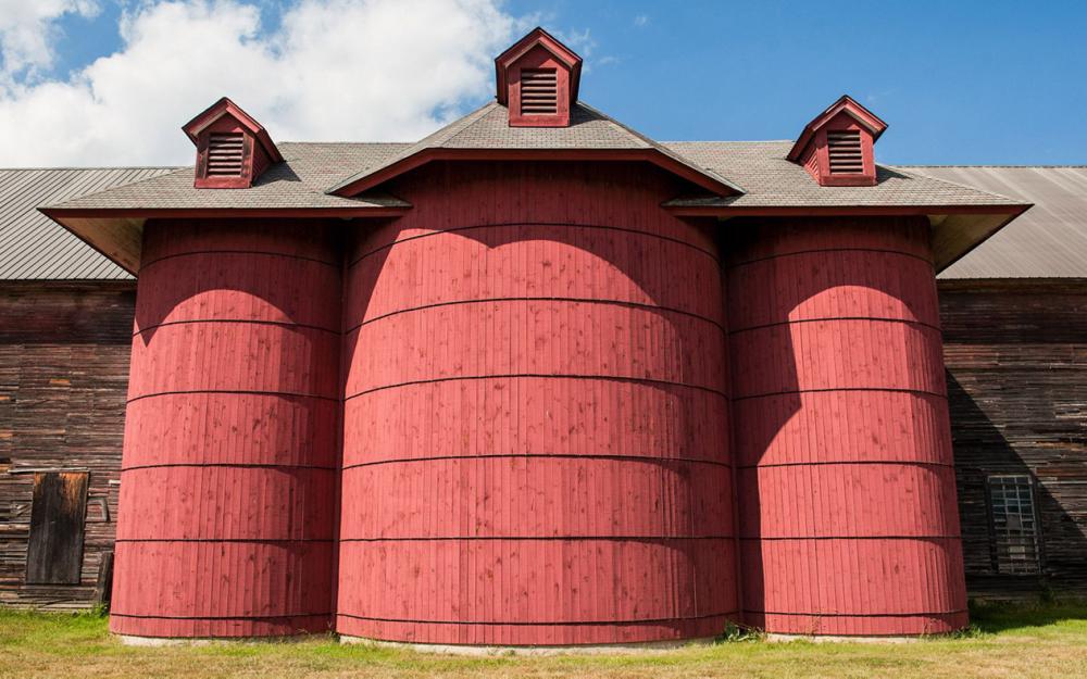 The Vassar Barn