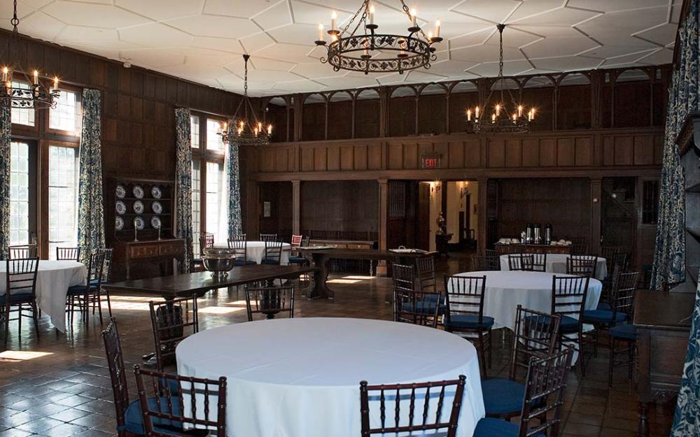 Alumnae House dining room. 