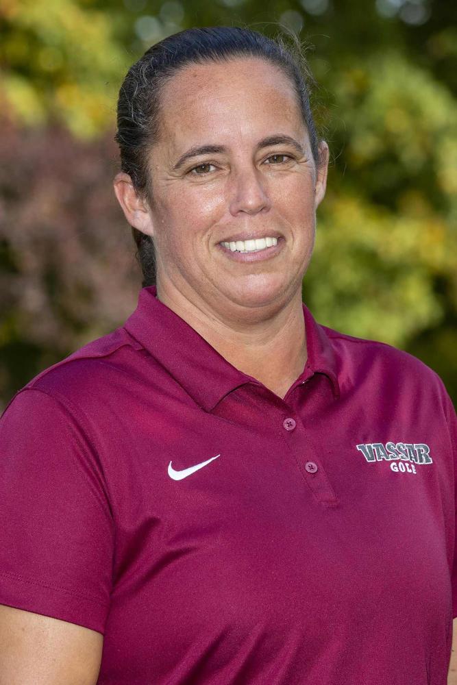 A portrait photo of Lisa Klenotiz.