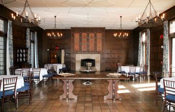 Alumnae House Dining Room