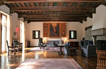 Alumnae House Living Room