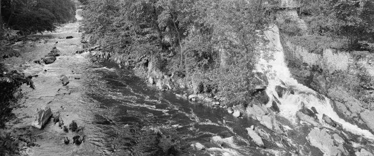 black and white photo of Wappingers Falls from 1906.