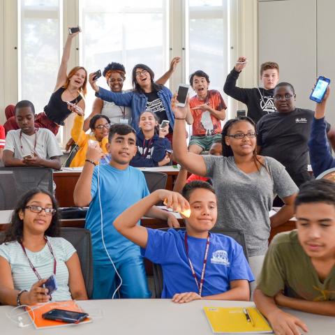 How To Be Smarter With Your Smartphone: Middle Schoolers Learn How To Be More Creative With Their Cell Phones