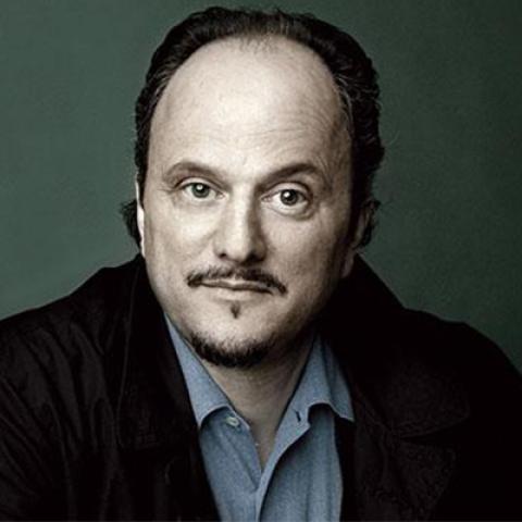 headshot of  Pulitzer Prize-winning author Jeffrey Eugenides