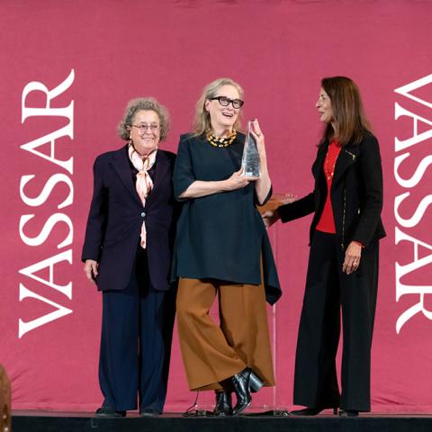 Meryl Streep ’71, P’08,’13 accepting an award
