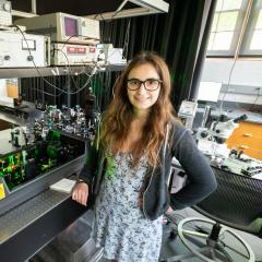 Florence Binny ’23 used lasers to ascertain the characteristics of ultrathin materials.